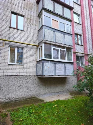 3-кімнатна квартира 75 м² з якісним ремонтом та двома балкон