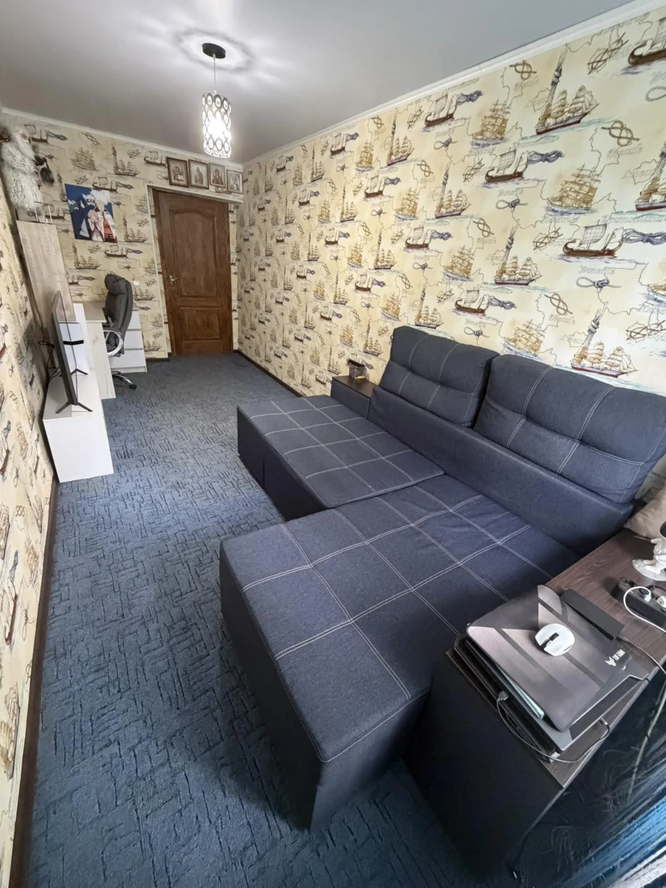 Продаж 2 к квартири , 3поверх/5, меблі + техніка