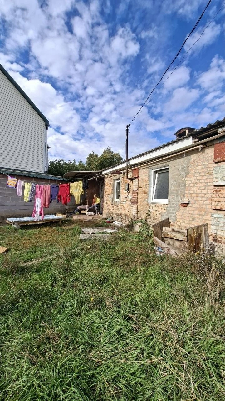 Продається 1/2 частина будинку