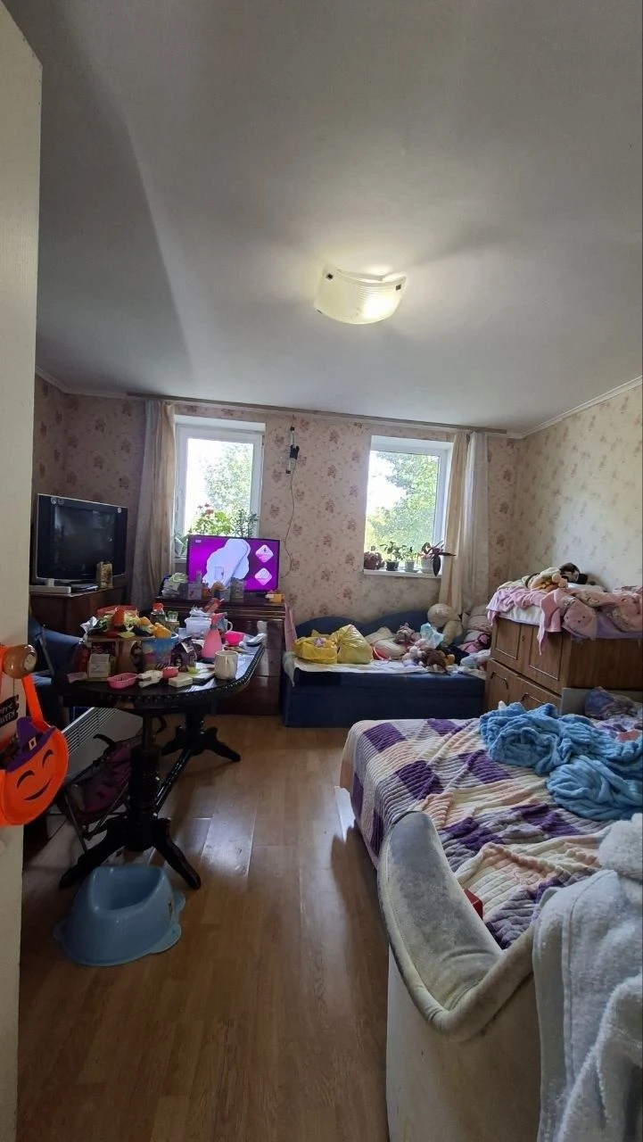 Продається 1/2 частина будинку