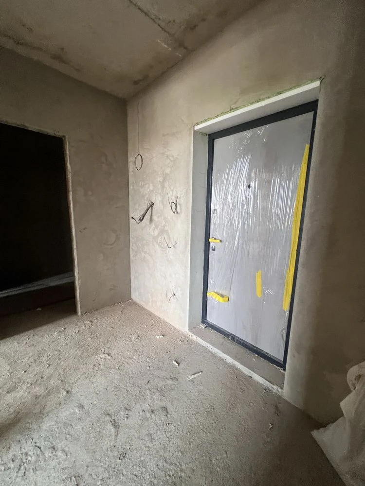2 кімнатна квартира вул Руська Кромаксбуд, 9 поверх, 78000$,