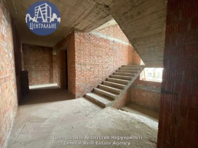 2-кімнатна новобудова, можна під є-відновлення