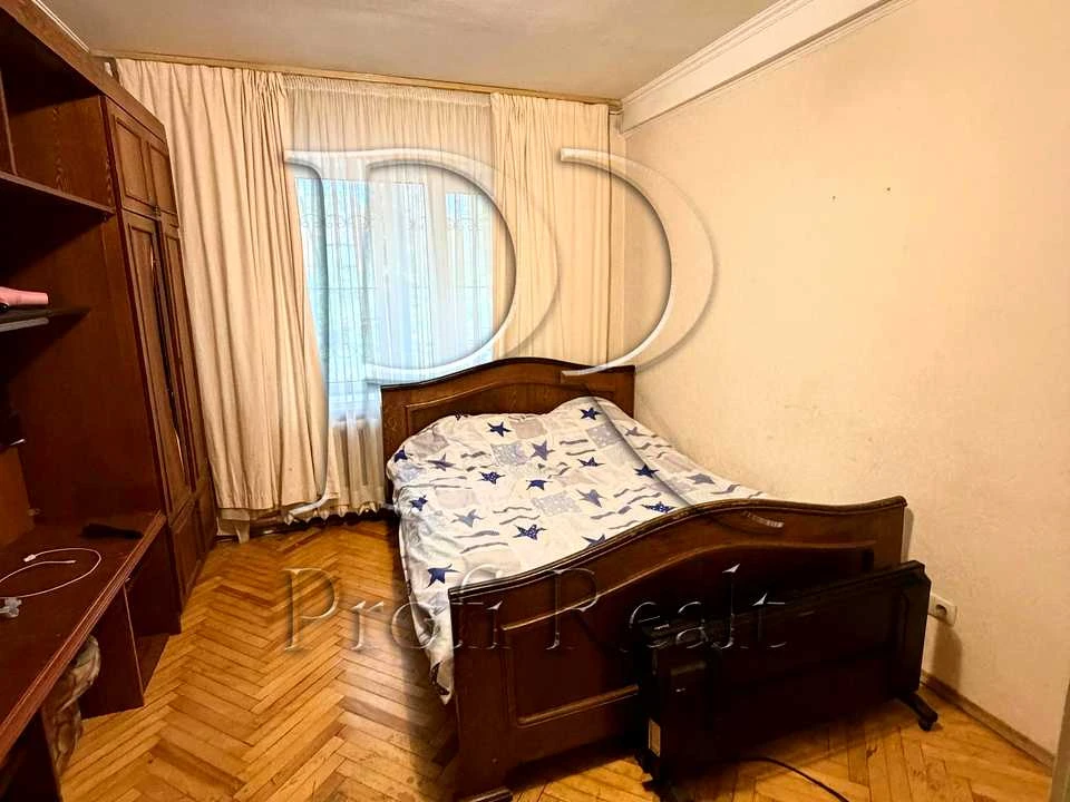 Квартира. Київ, Відрадний просп.