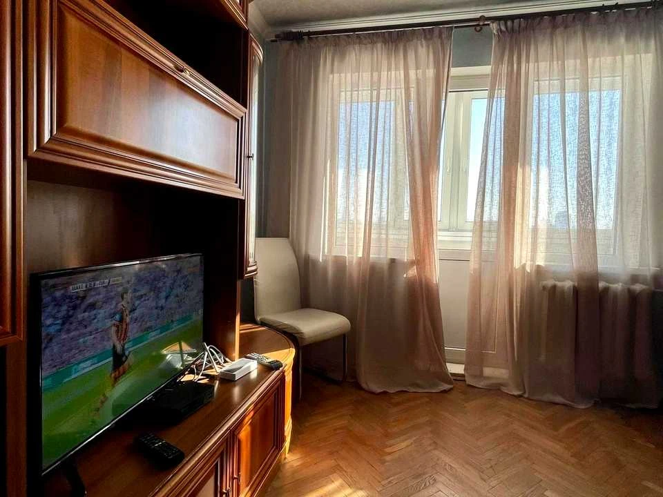 Квартира. Київ, Михайлівський пров.
