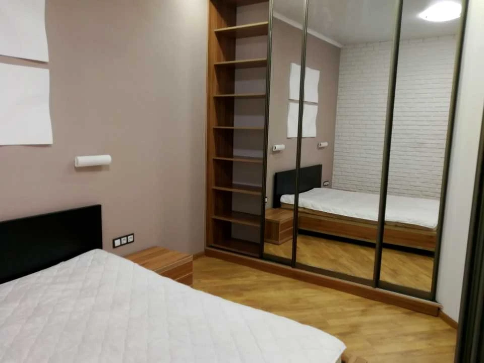 Квартира. Київ, Золотоустівська вул.