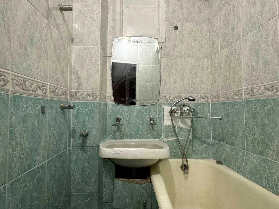 Квартира. Київ, Празька вул.