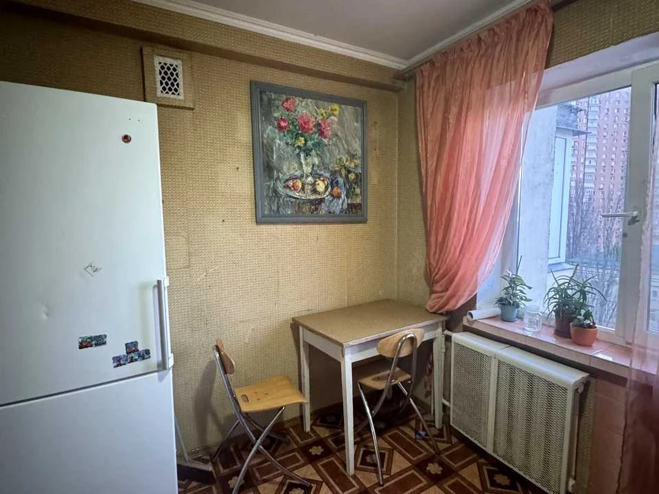 Квартира. Київ, Ентузіастів вул.