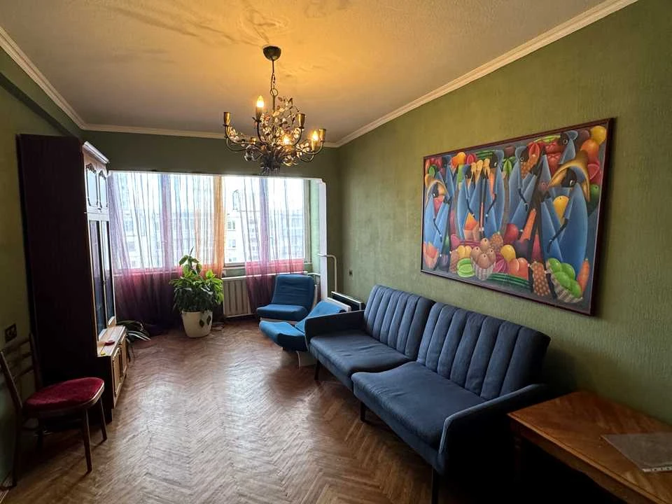 Квартира. Київ, Ентузіастів вул.