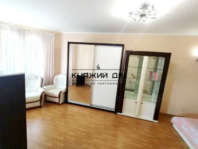 Квартира. Київ, Паньківська вул.