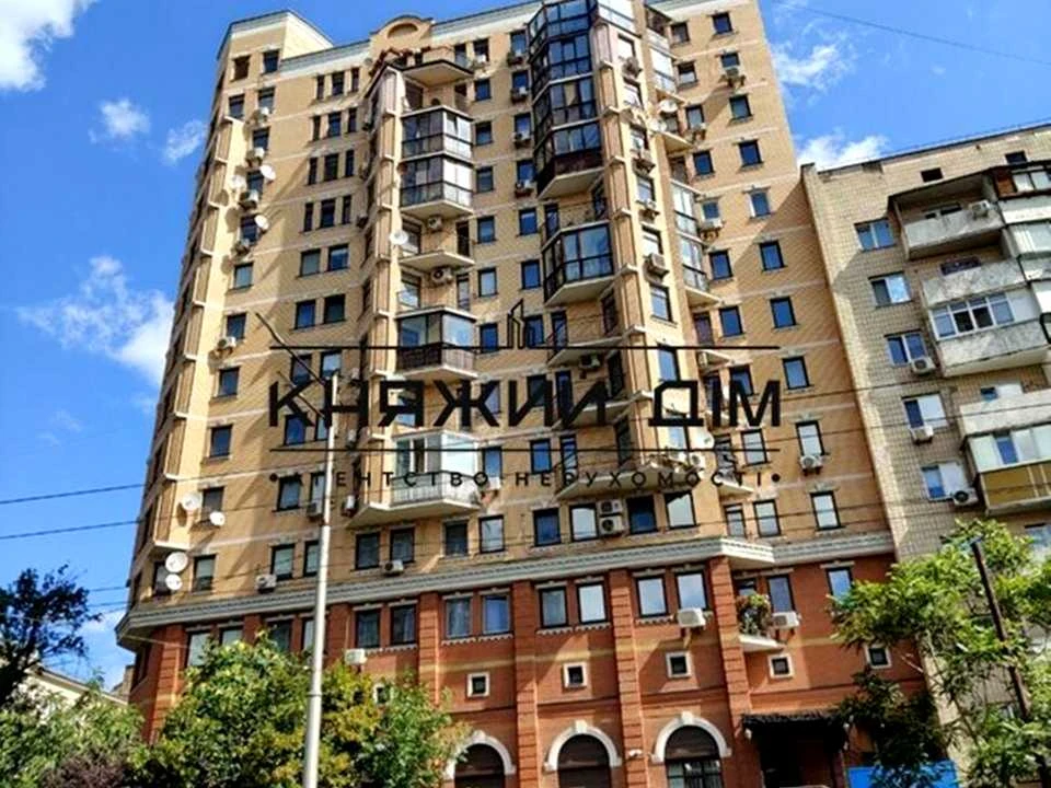 Квартира. Київ, Паньківська вул.