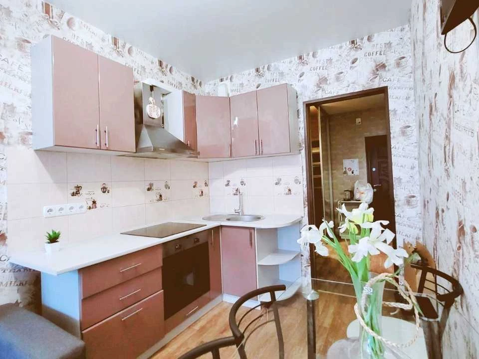 Квартира. Київ, Драгоманова вул.