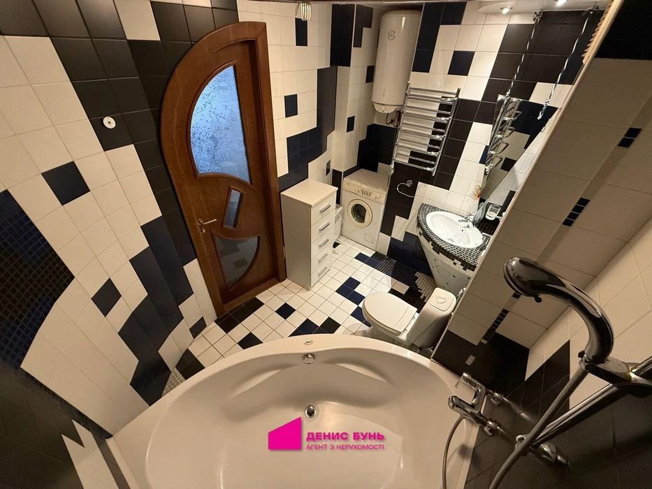 I will sell a 2-room apartment on Robocha Street, Narymskaya Street,