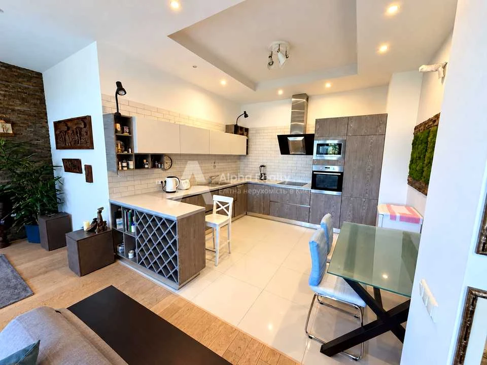 Квартира. Київ, Болсуновський пров.