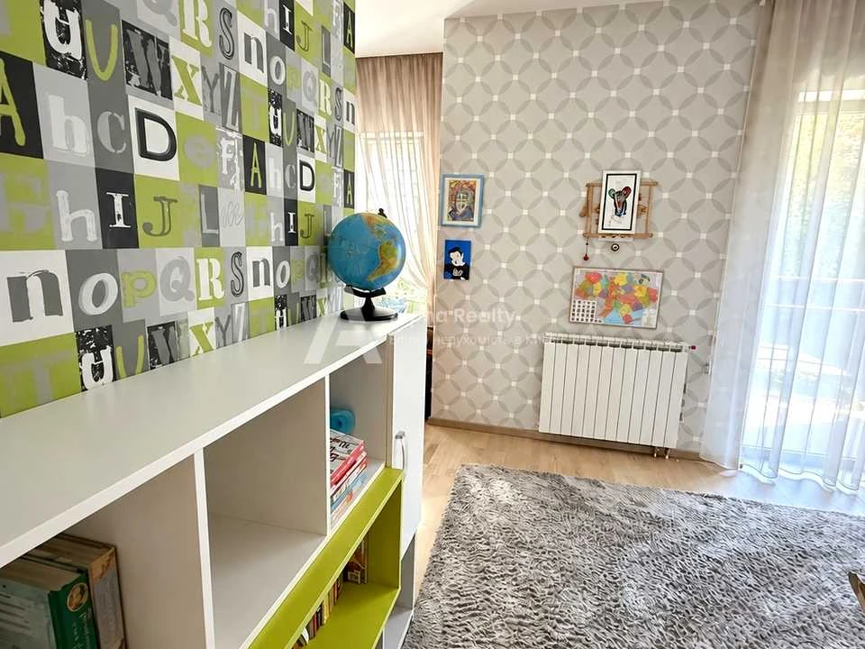 Квартира. Київ, Болсуновський пров.