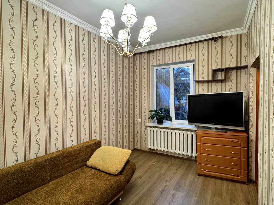 Квартира. Київ, Ворзельська вул.