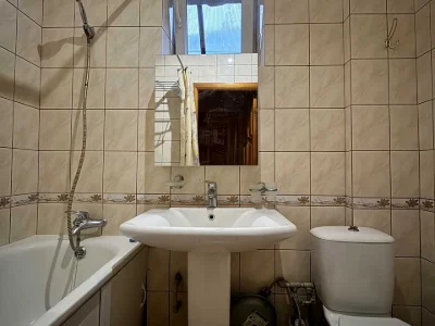 Квартира. Київ, Ворзельська вул.