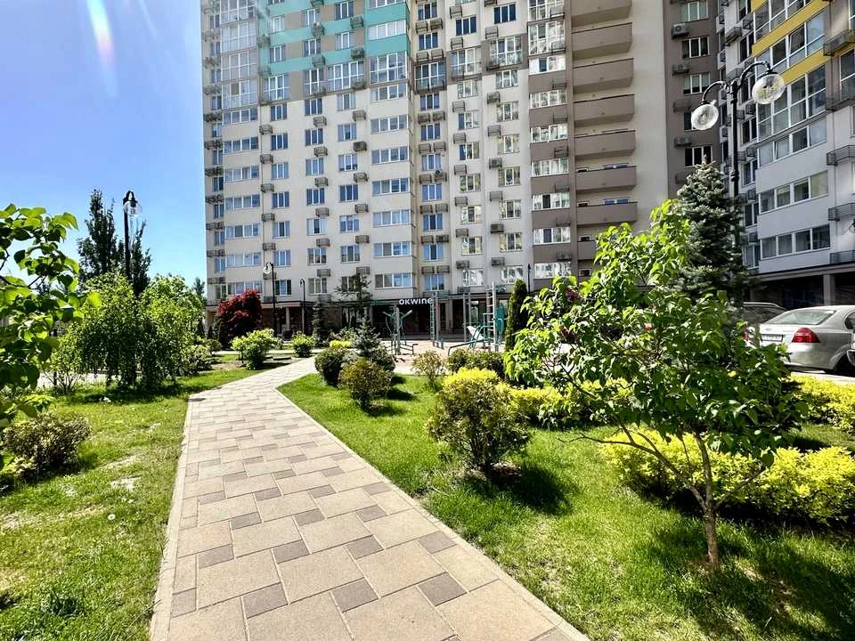 Квартира. Київ, Академіка Заболотного вул.
