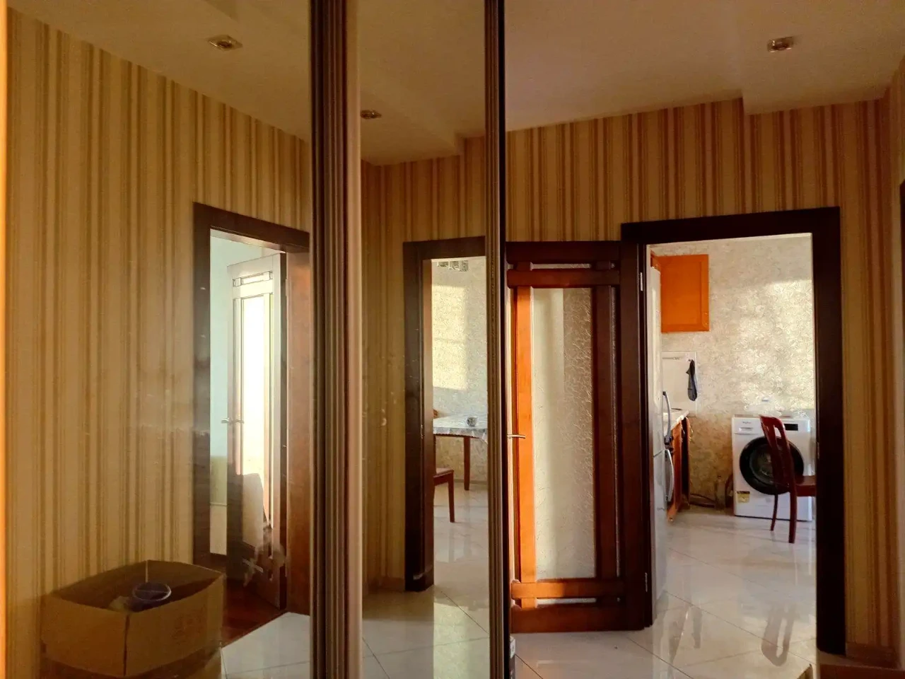 Оренда квартири 2-кімн. 100 м² 23/25 пов.