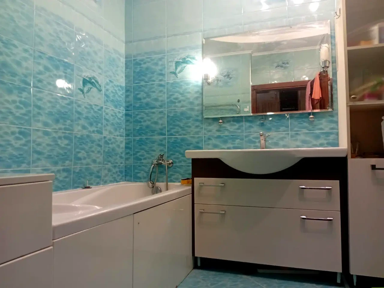 Оренда квартири 2-кімн. 100 м² 23/25 пов.