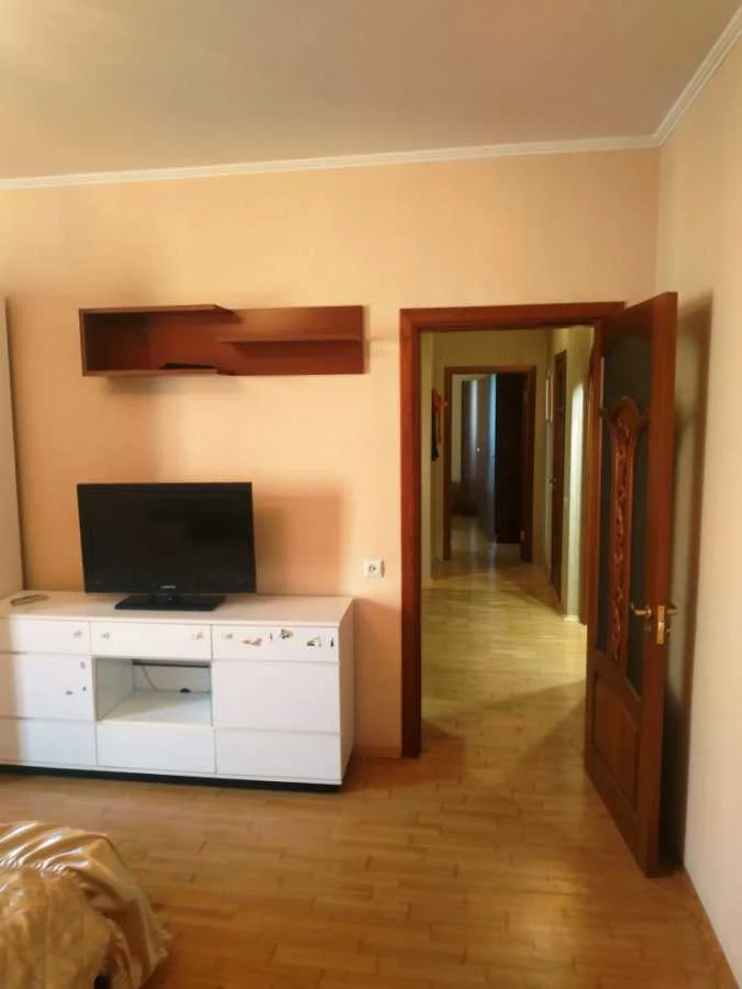 Здам двокімнатну квартиру (70 м²) у Києві, Дарницький район