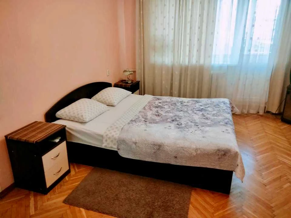 Квартира. Київ, Велика Васильківська вул.