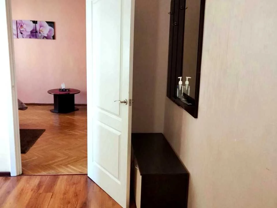 Квартира. Київ, Велика Васильківська вул.