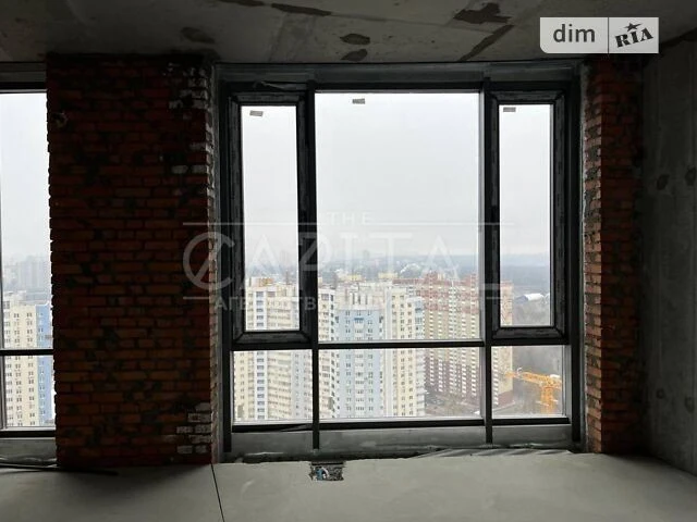 Продаж 3к квартири 76 кв. м на вул. Академіка Заболотного 3-