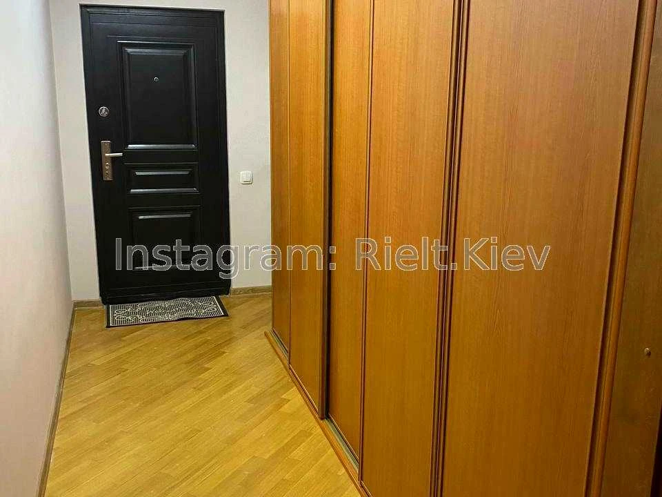 Квартира. Київ, Миколи Бажана просп.