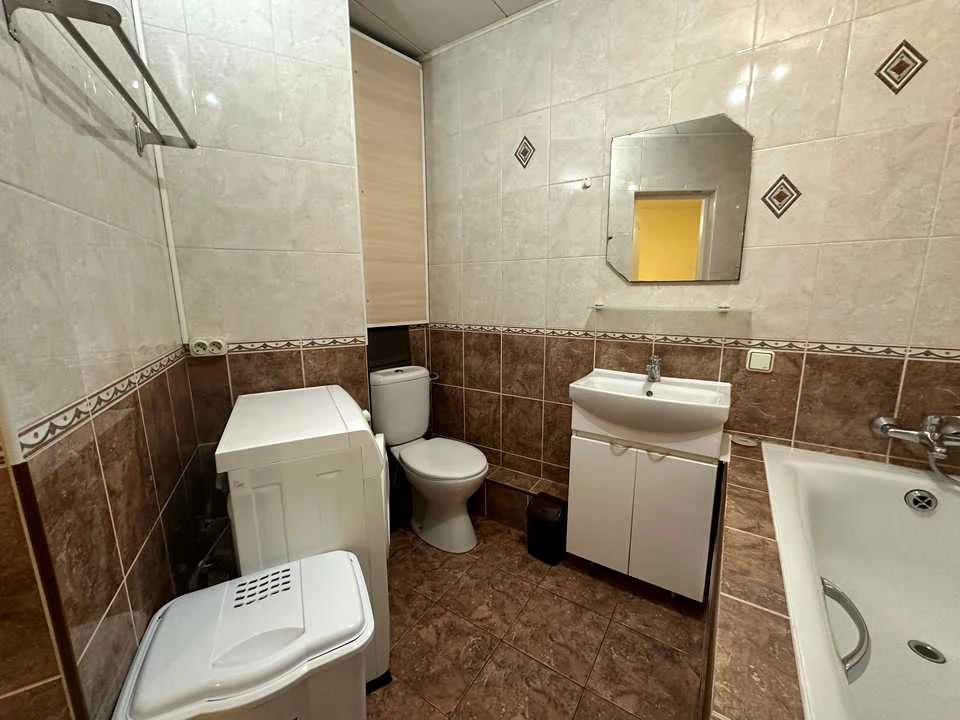 Квартира. Київ, Миколи Бажана просп.