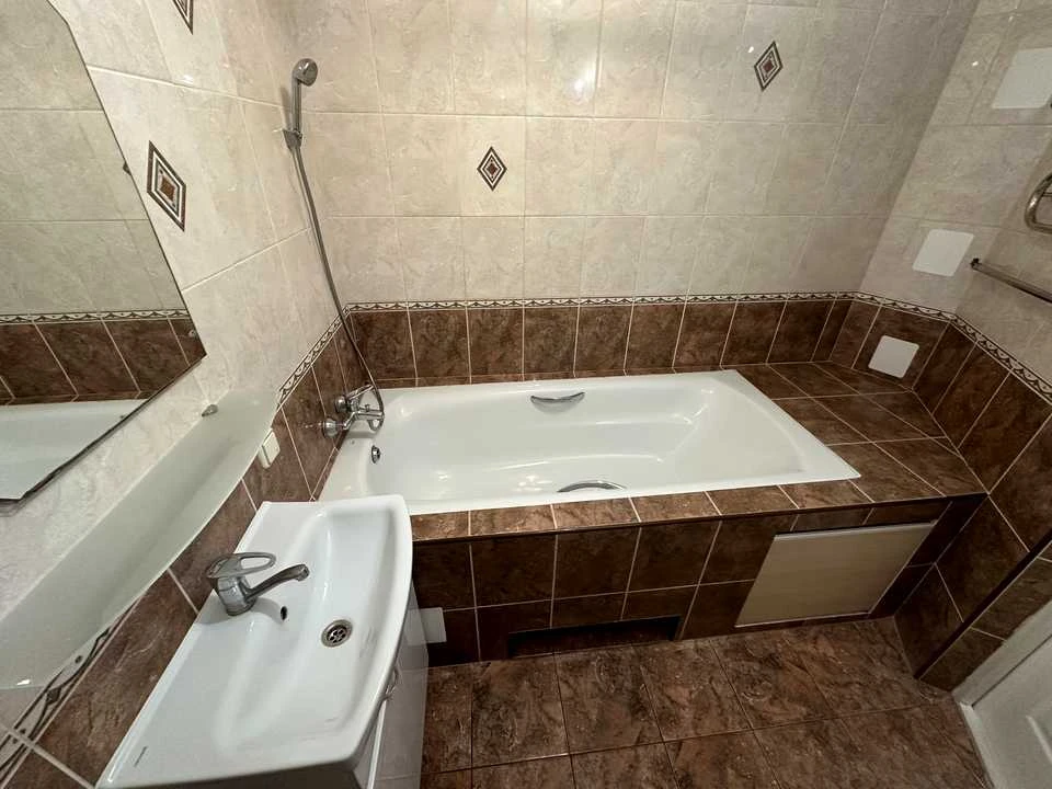 Квартира. Київ, Миколи Бажана просп.