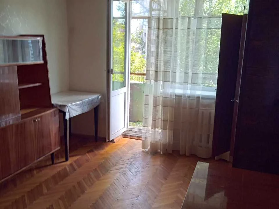 Квартира. Київ, Краківська вул.