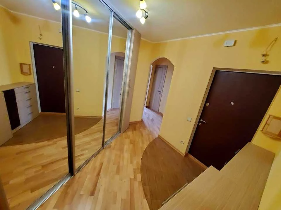 Квартира. Київ, Машинобудівна вул.