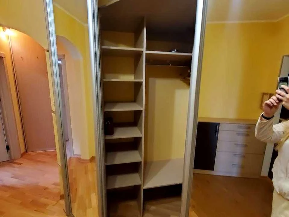 Квартира. Київ, Машинобудівна вул.