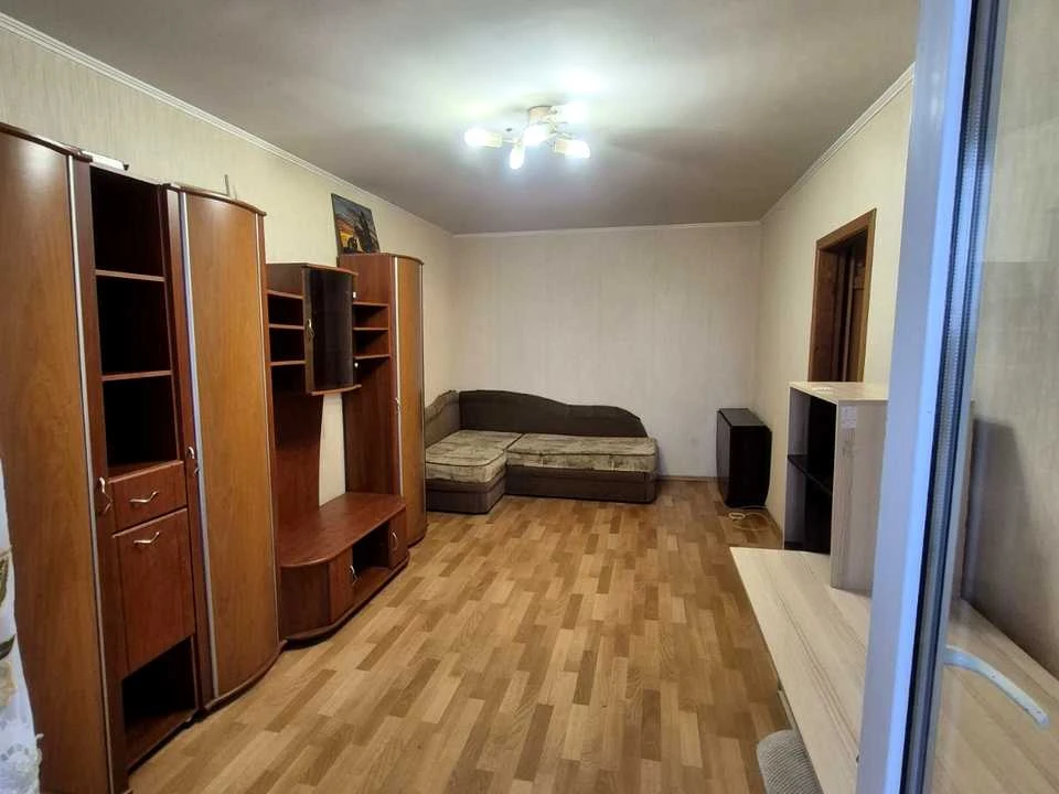 Квартира. Київ, Героїв полку "Азов" вул.