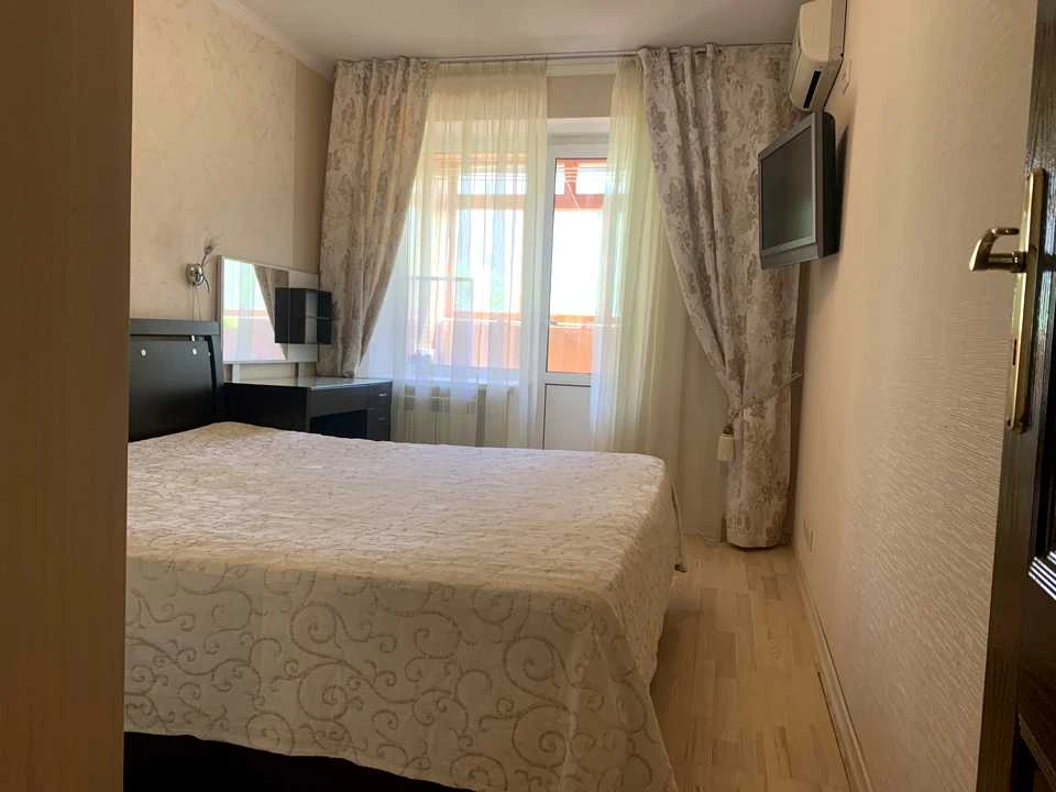 Квартира. Київ, Татарська вул.