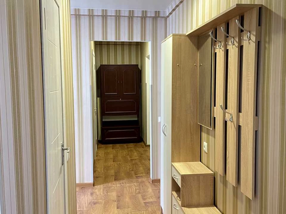 Квартира. Київ, Алішера Навої просп.