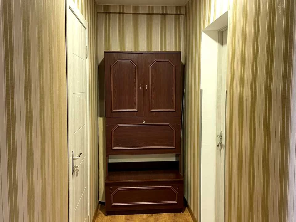 Квартира. Київ, Алішера Навої просп.