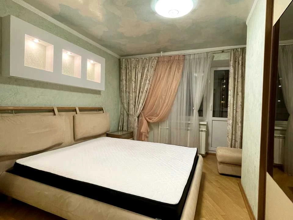 Квартира. Київ, Княжий Затон вул.