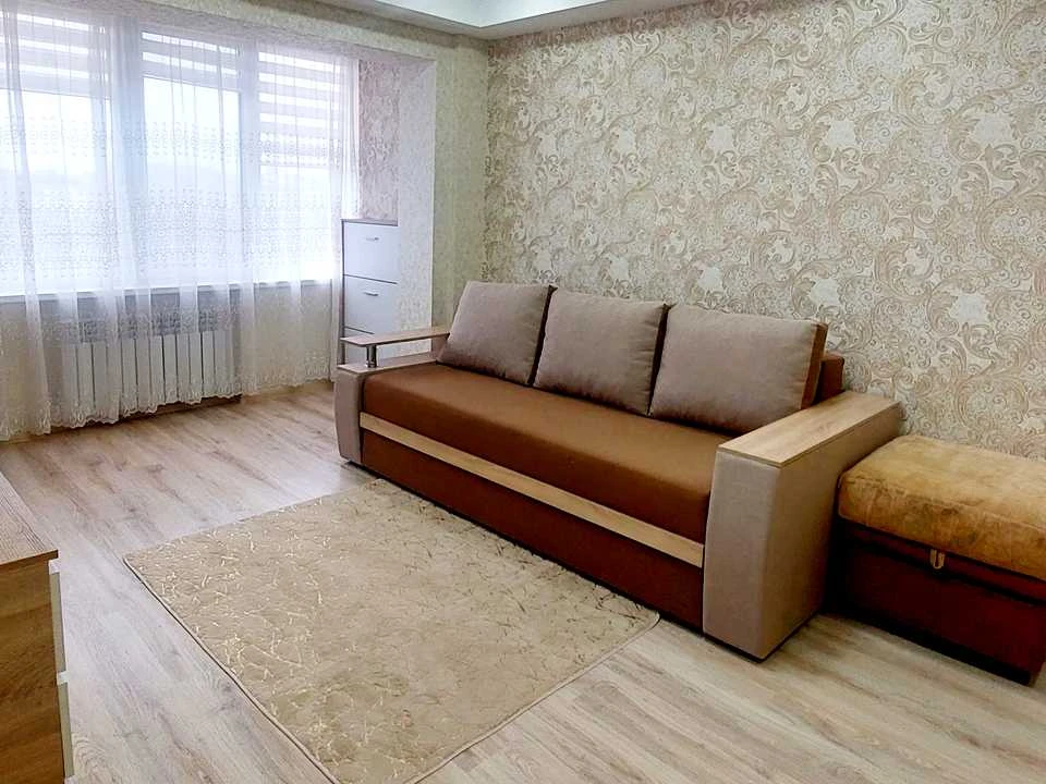 Квартира. Київ, Оболонський просп.