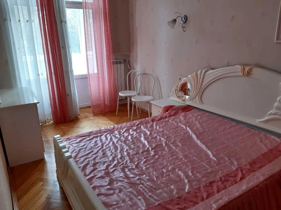 Квартира. Київ, Дмитра Дорошенка вул.