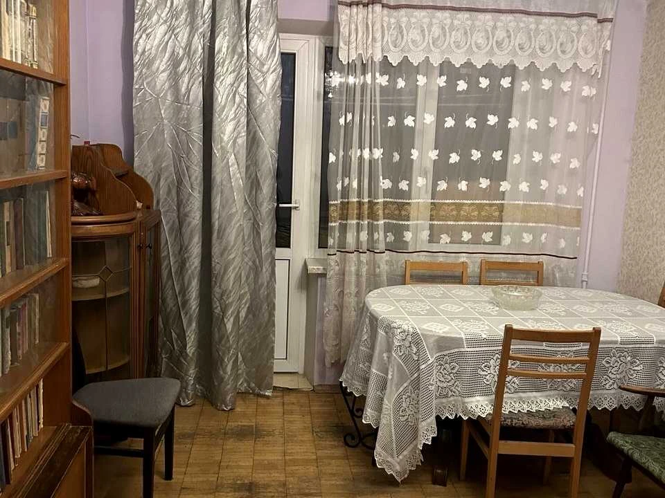 Квартира. Київ, Миколи Кибальчича вул.