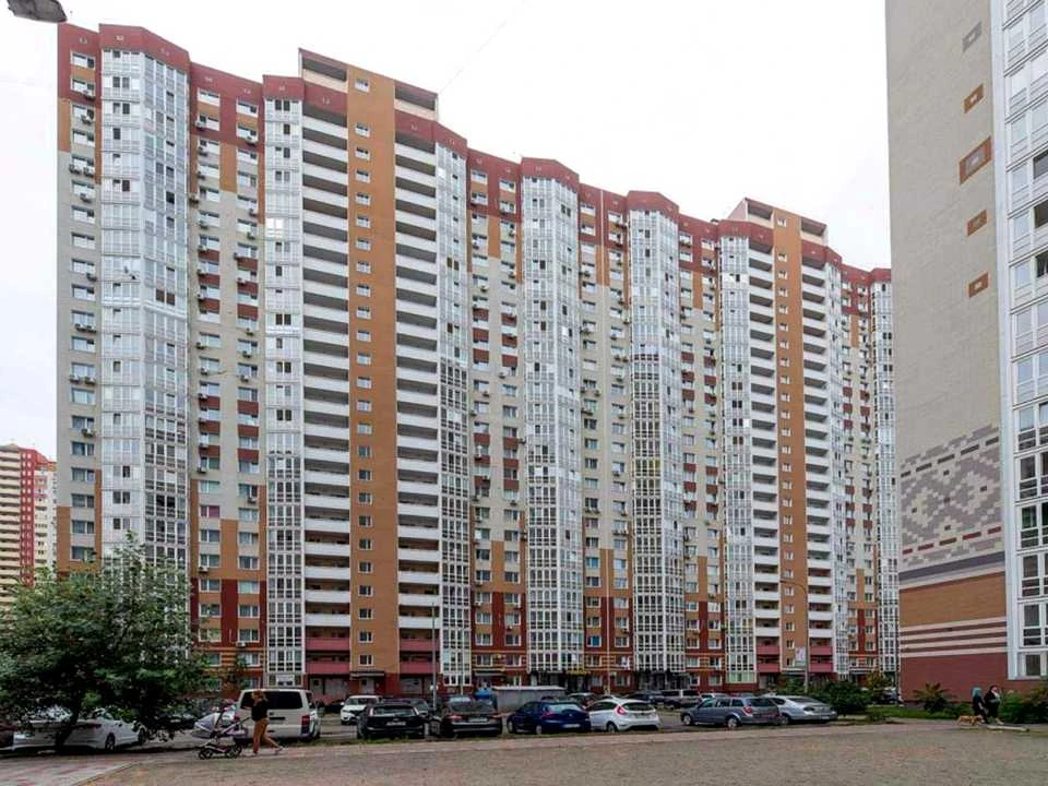 Квартира. Київ, Бориса Гмирі вул.