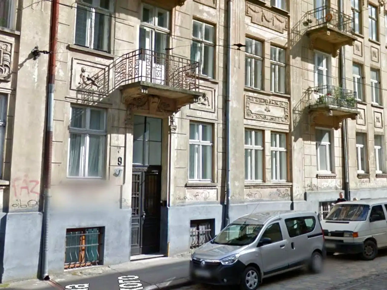 Продаж квартири 3-кімн. 86 м² 2/3 пов.