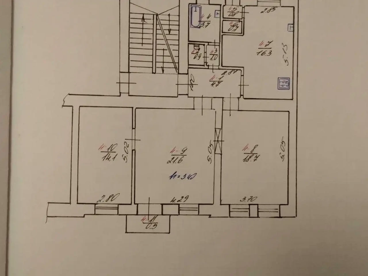 Продаж квартири 3-кімн. 86 м² 2/3 пов.