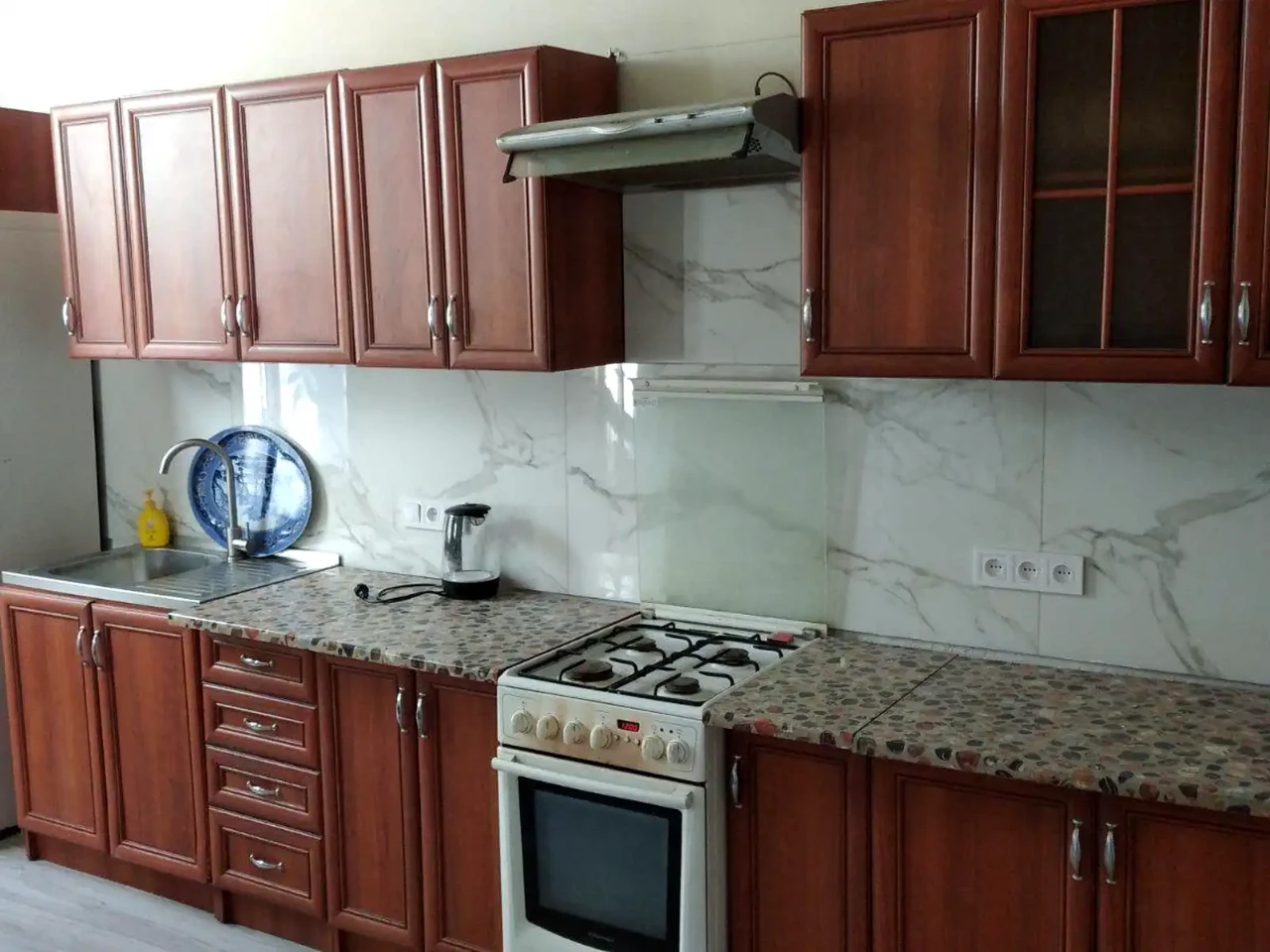 Продаж квартири 3-кімн. 86 м² 2/3 пов.
