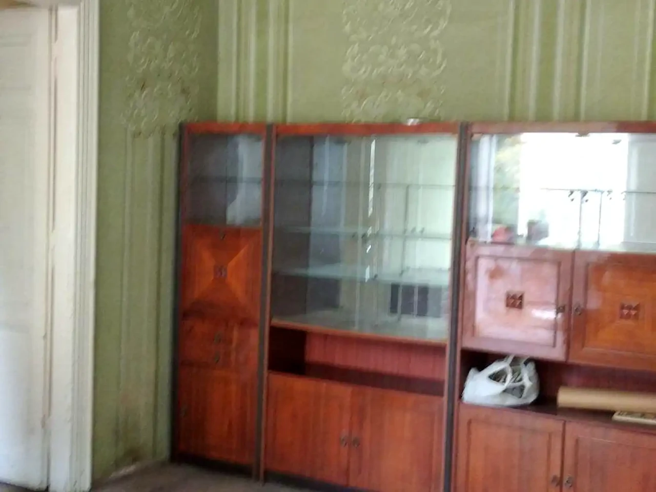 Продаж квартири 3-кімн. 86 м² 2/3 пов.