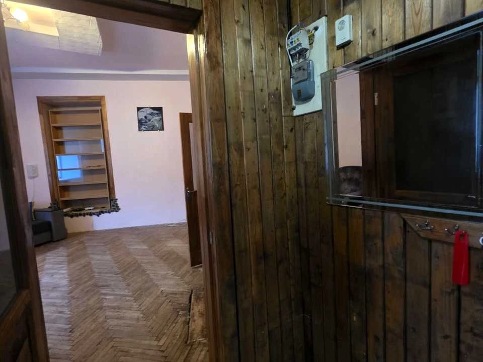 Квартира. Львів, Залізнична вул.