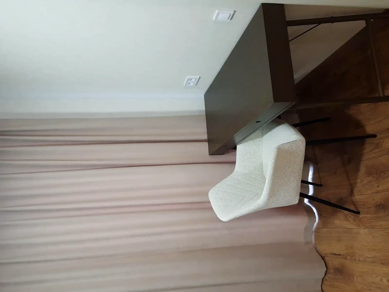 Продаж квартири 1-кімн. 51.7 м² 3/17 пов.