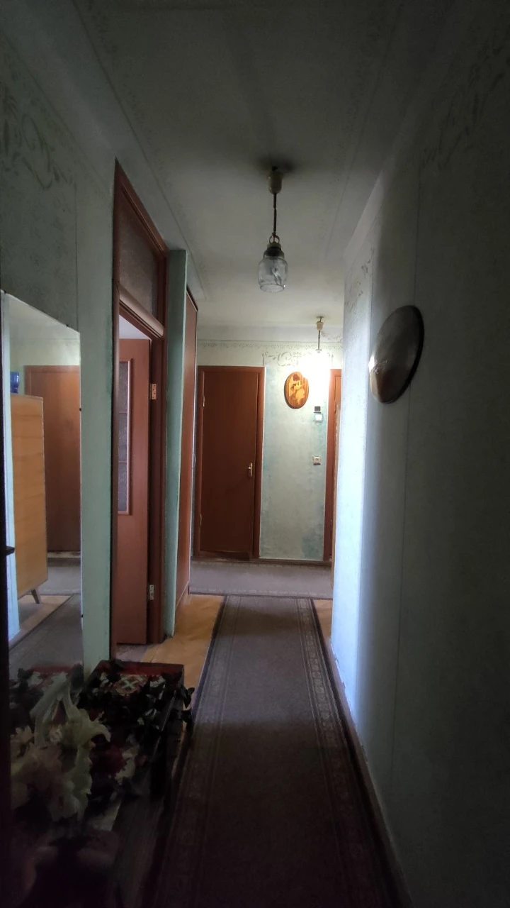 Продам 3 кімнатну квартиру в хорошому стані вул. Сихівська