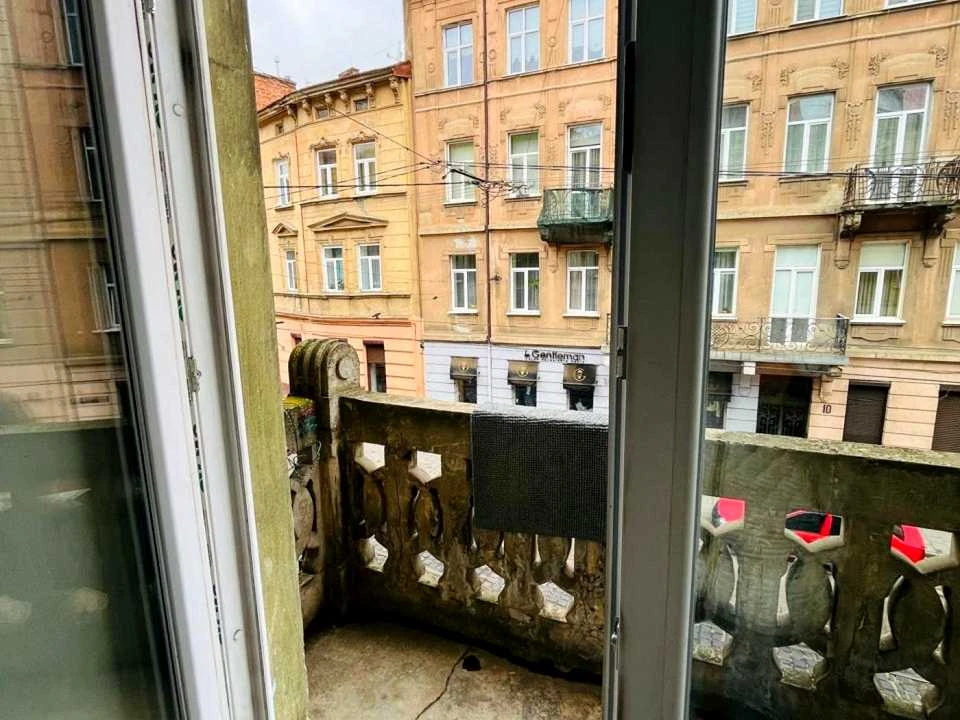 Квартира. Львів, Дмитра Вітовського вул.